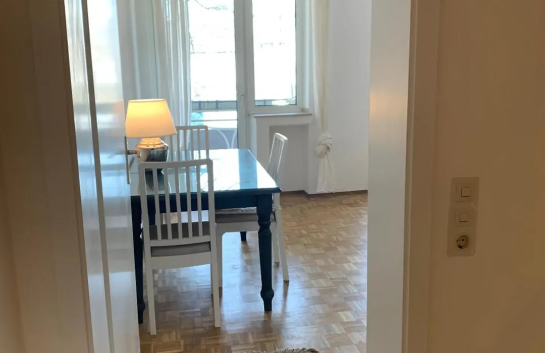 Studio Flat Medien Hafen 30minToFair-1
