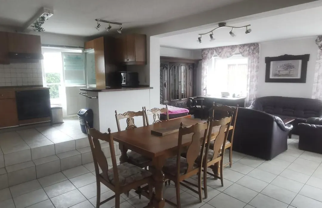 Landhaus Wohnung in D 63667 Nidda, Gäßchen 8 Erdgeschoss rechts-1