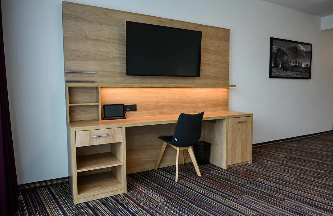 Soloplan City Resort-1