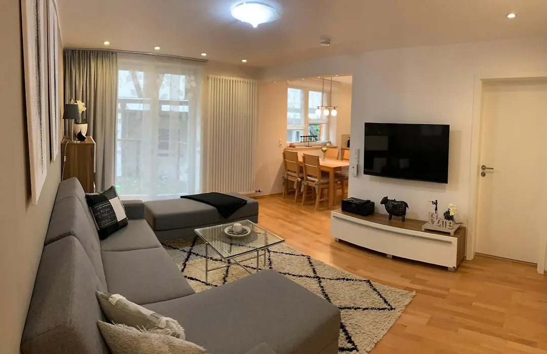 Ferienwohnung Janus Altstadt-Hameln Haus 2 inklusive Parkplatz - mit und ohne Terrasse oder Loggia-1