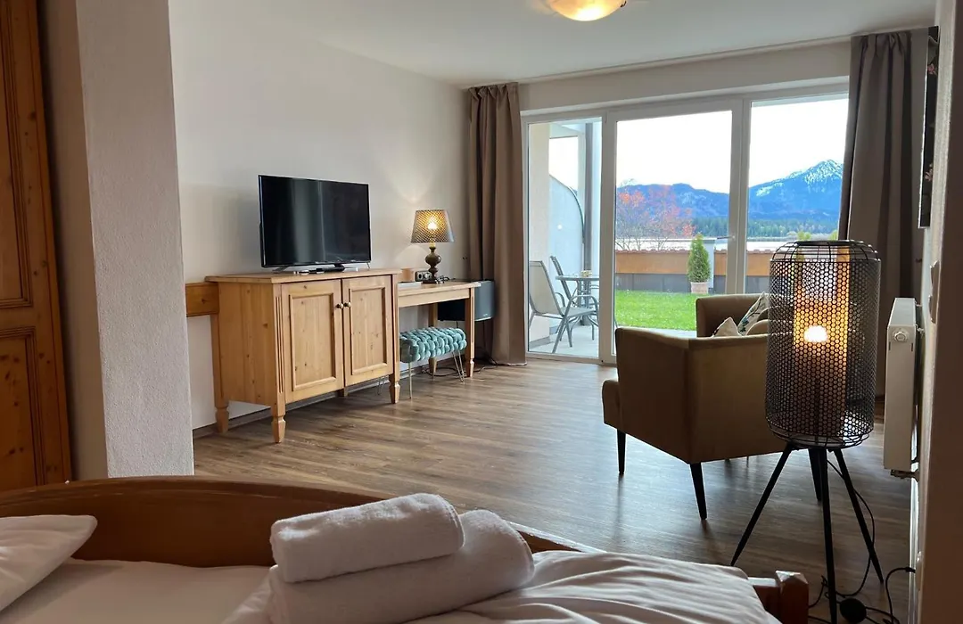 Hotel Fischer Am See-1