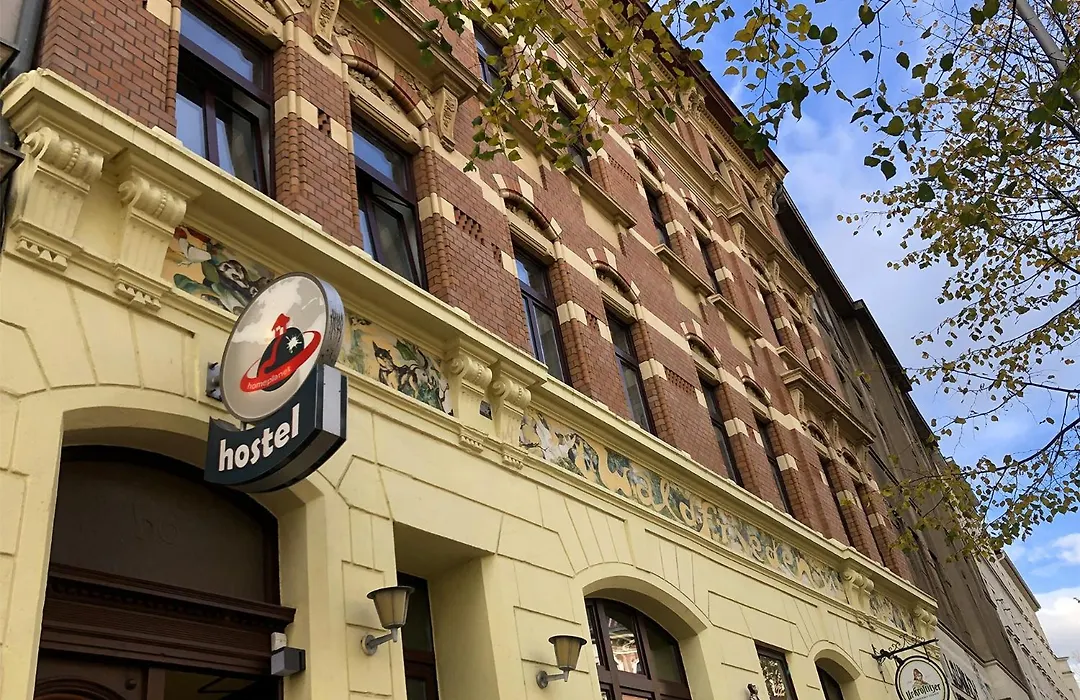 Homeplanet Hostel-1