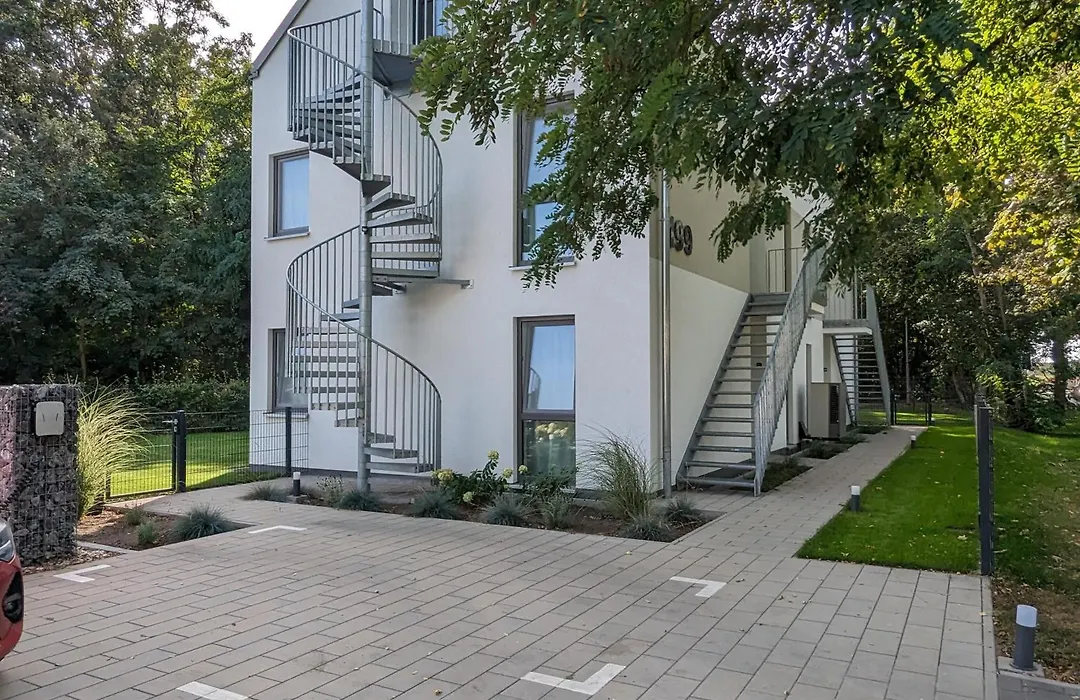 Apartments-Like-Home-199 Mahlow-1