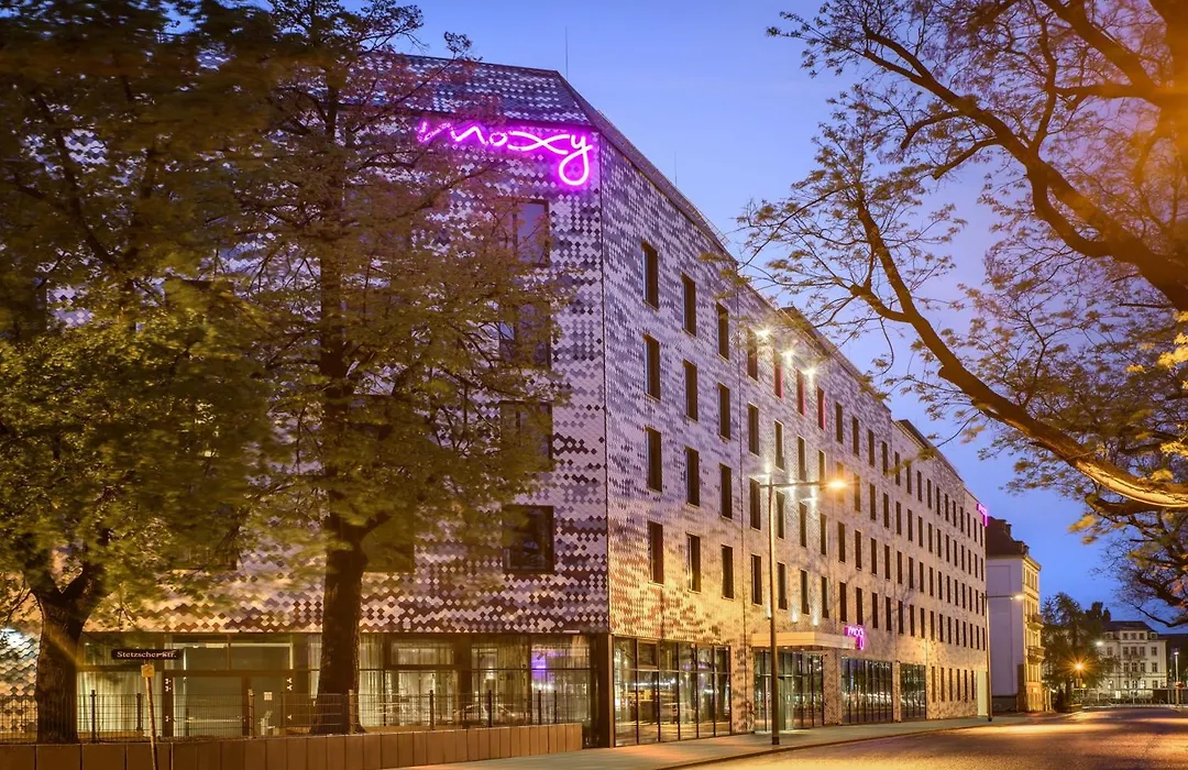 Moxy Dresden Neustadt-1