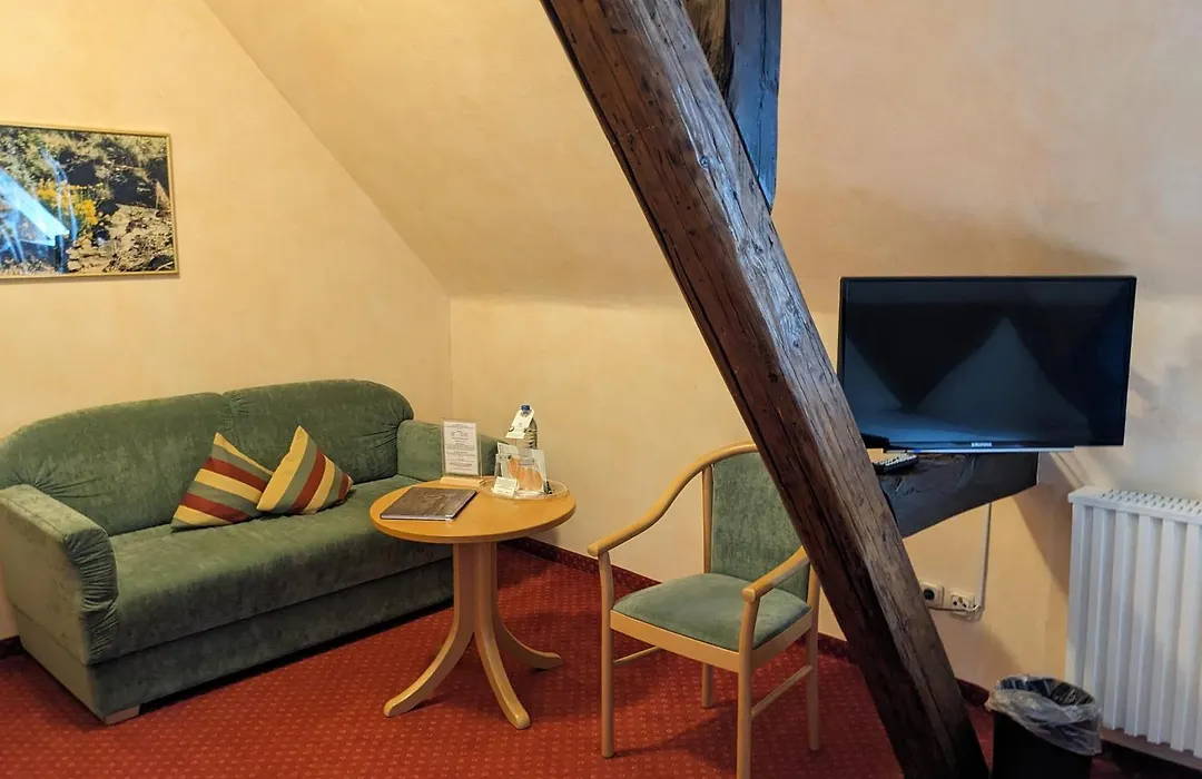 Weinhaus Berg-1
