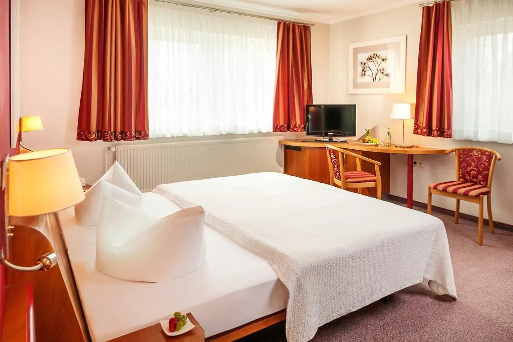 Strandhotel Eldena-1