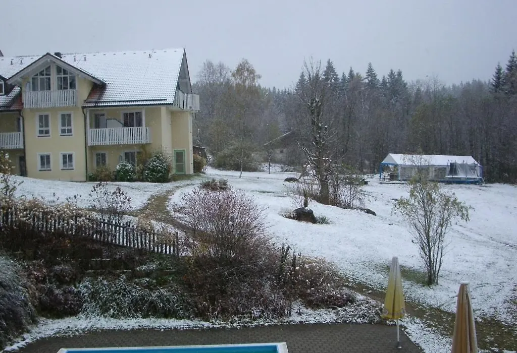 Hotel Ahornhof, privates 27 qm großes Doppelzimmer-1