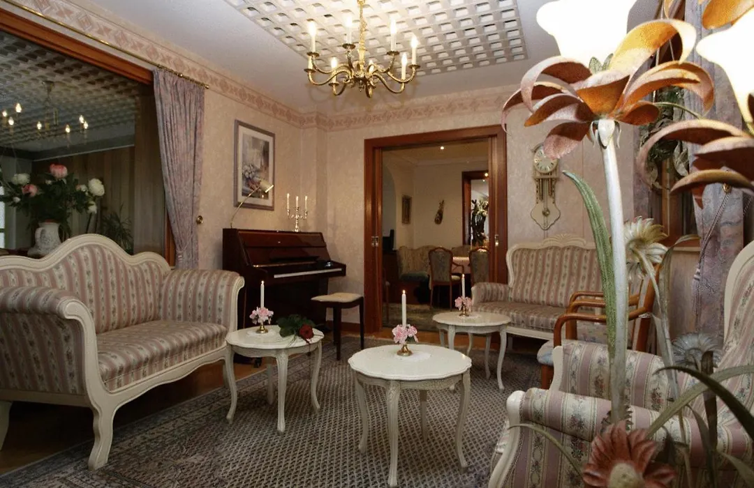 Urlaubs- und Wellnesshotel Friederike-1