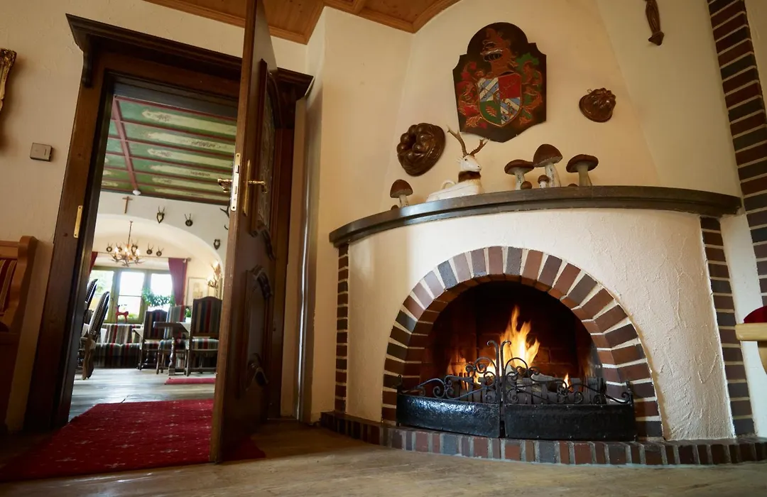Naturhotel Rügers Forstgut-1