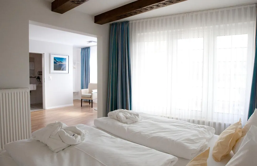 Frühstückshotel Seemannsbraut Amrum-1