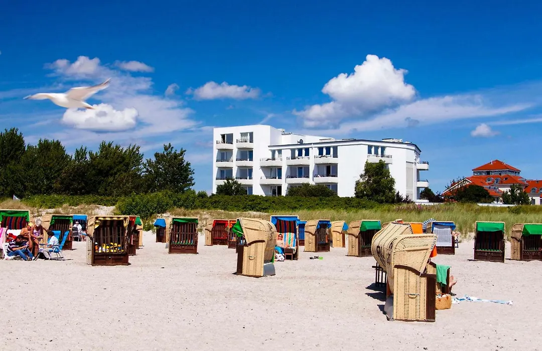 Strandhotel Bene-1