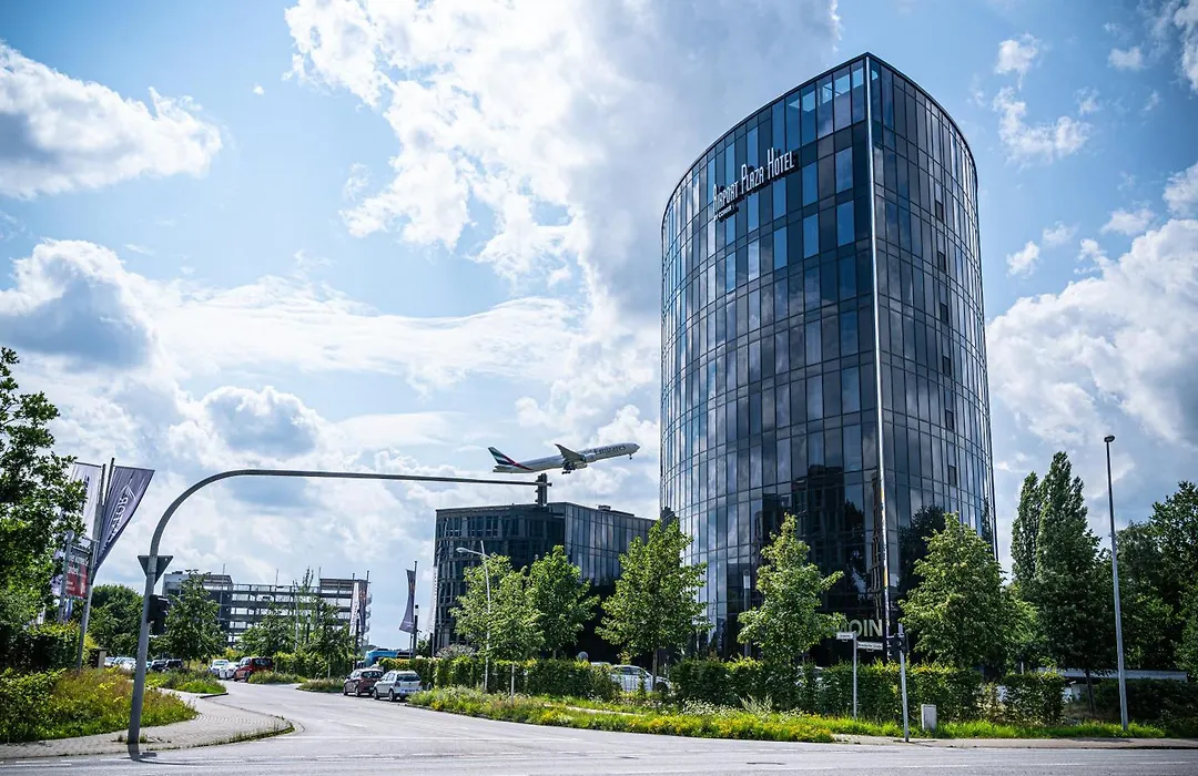 Airport Plaza Hotel Hamburg-1