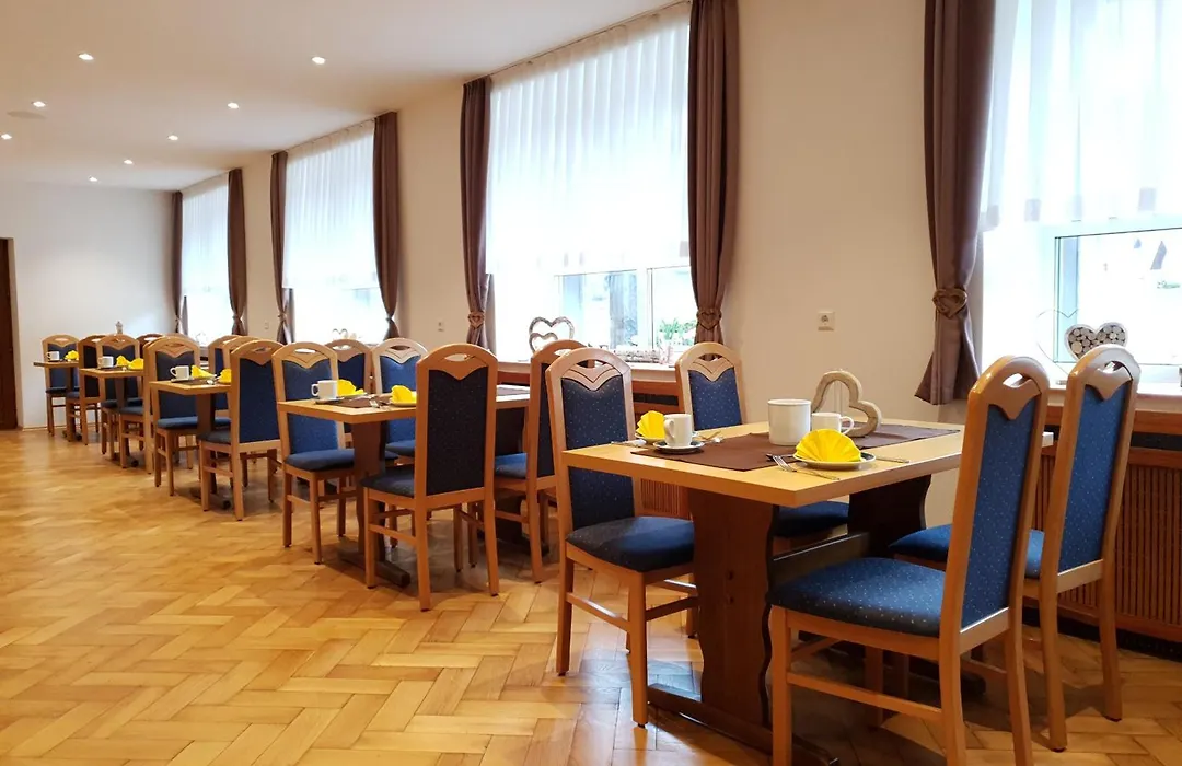 Hotel Adler Post-1