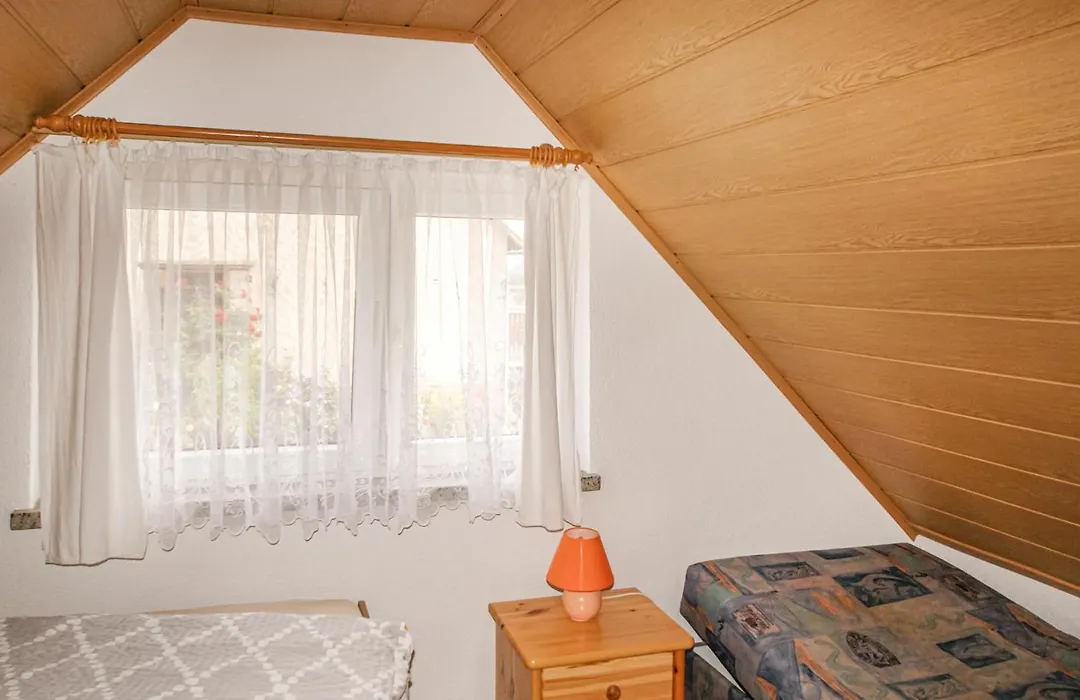 2 Bedroom Cozy Home In Spitzkunnersdorf-1