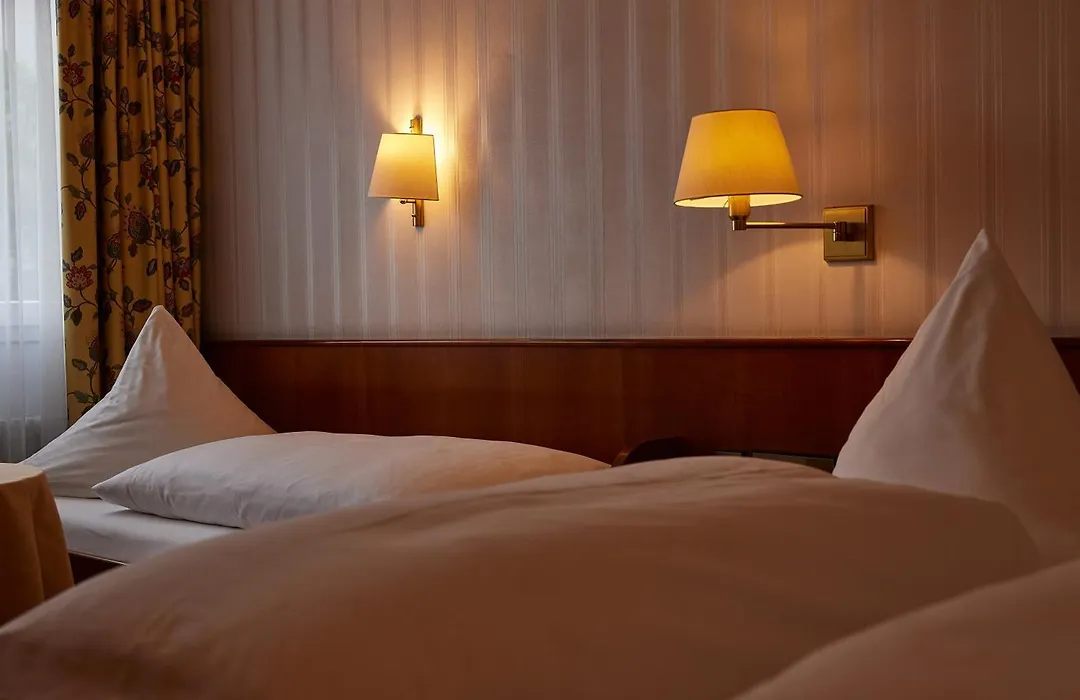 Hotel Zum Schiff-1
