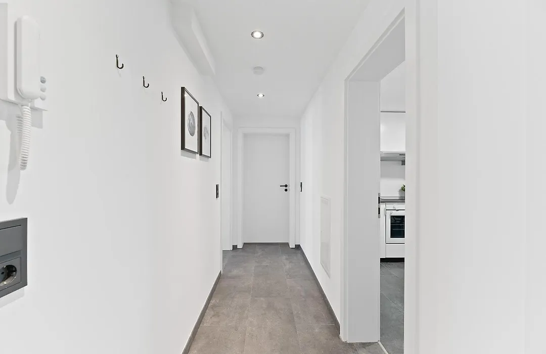TOP Apartments - Stilvolle Wohnung mit Loggia im Stadtzentrum - Kingsize Bett - Smart TV - Netflix - 60qm - 24h Check-In-1