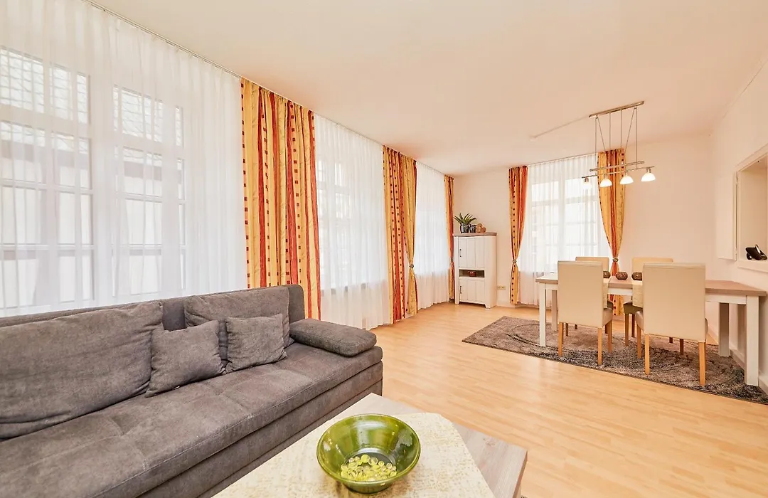 Apartments Am Markt-1