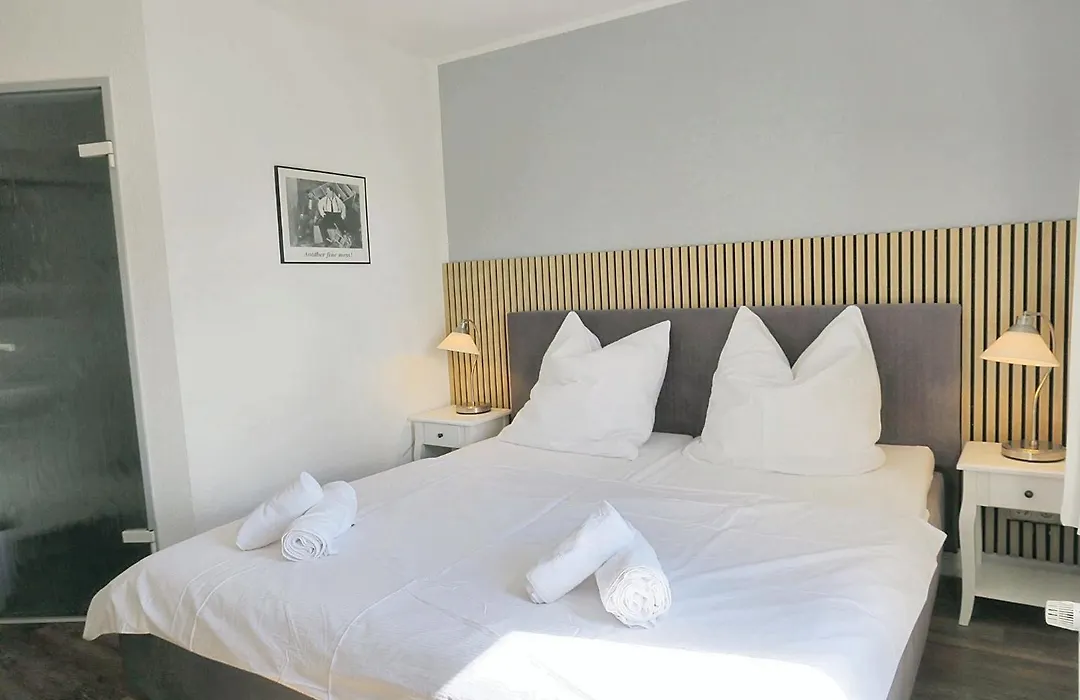Hotel Marina-1