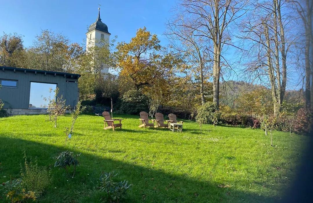 Altes Pfarrhaus Kurort Gohrisch - Ferienwohnungen - Gartensauna - Parkplätze-1