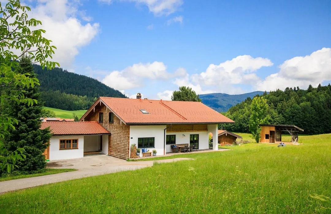 Ferienhaus Froschsee inkl. Chiemgaukarte-1