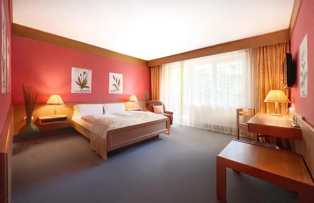 WAGNERS Hotel Schönblick, C&C Hotels und Vertrieb GmbH-1
