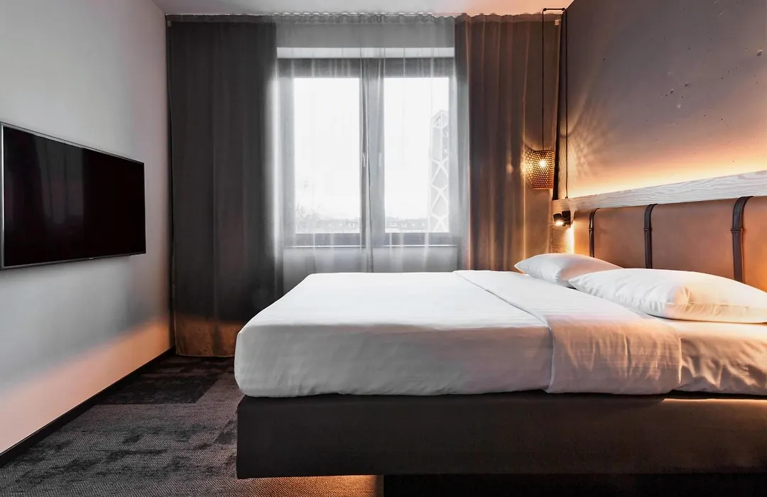 Moxy Duesseldorf South-1