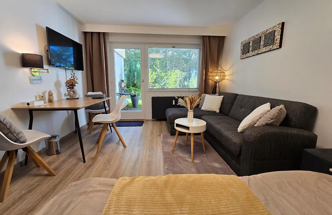 Erholungs- Apartment am Kurpark&Therme Bad Urach-1