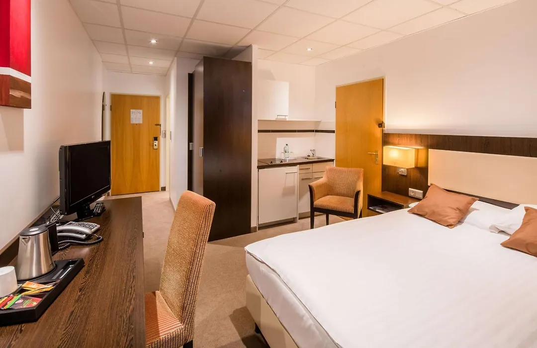 Best Western Hotel Jena-1