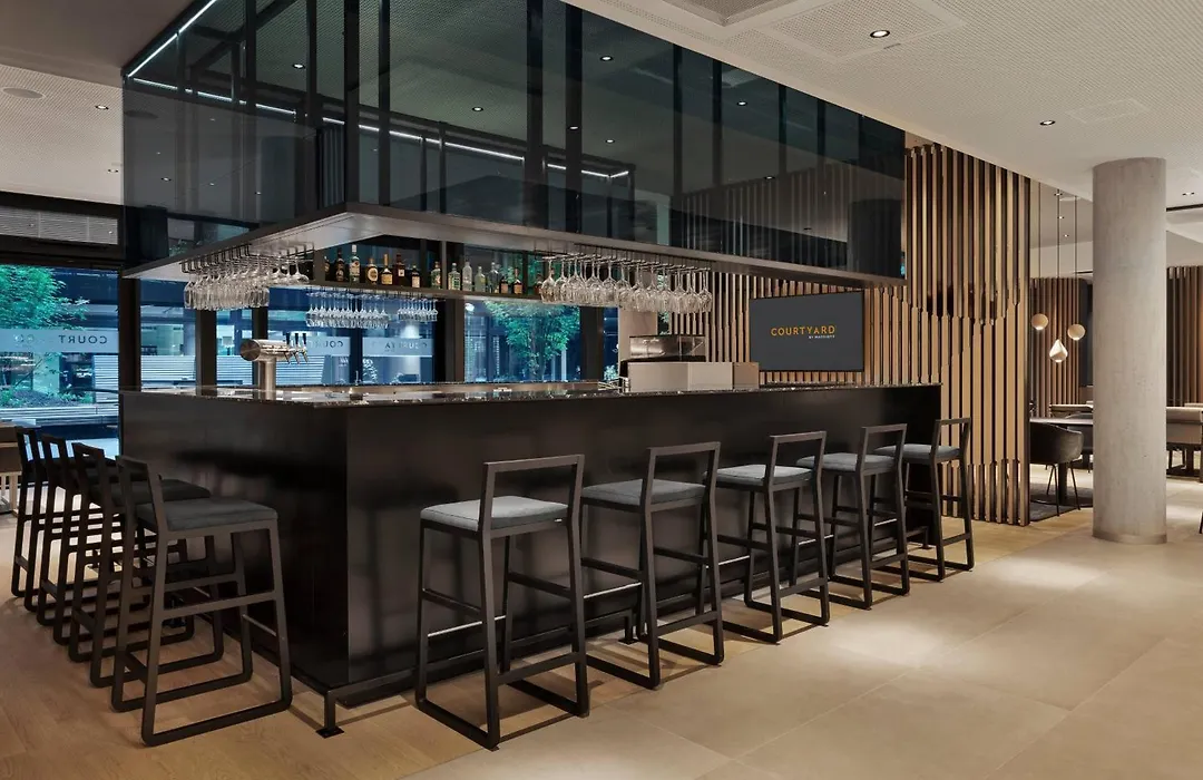 Courtyard By Marriott Freiburg-1