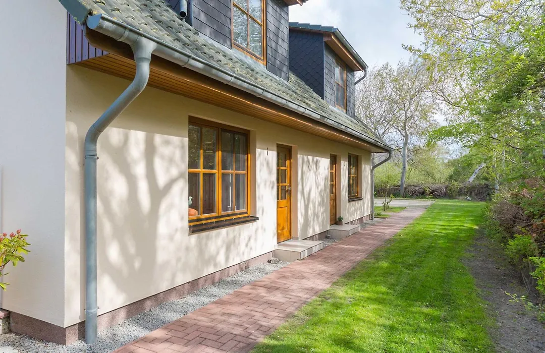 Ferienhaus Dierhagen am Deich-1