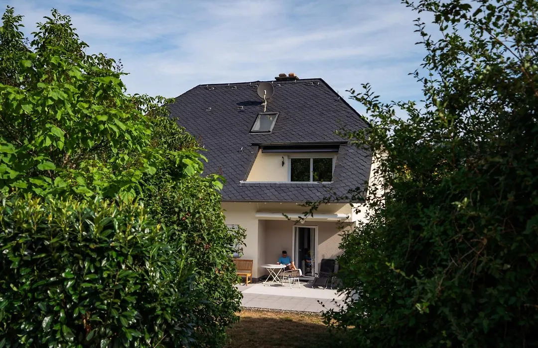 Feriendomizil&Weingut Roussel mit Restaurant La Bonne Adresse-1