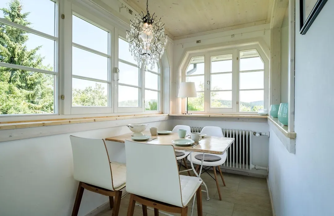 Villa Bergfriede - 5 Schlafzimmer - Feldberg im Schwarzwald-1