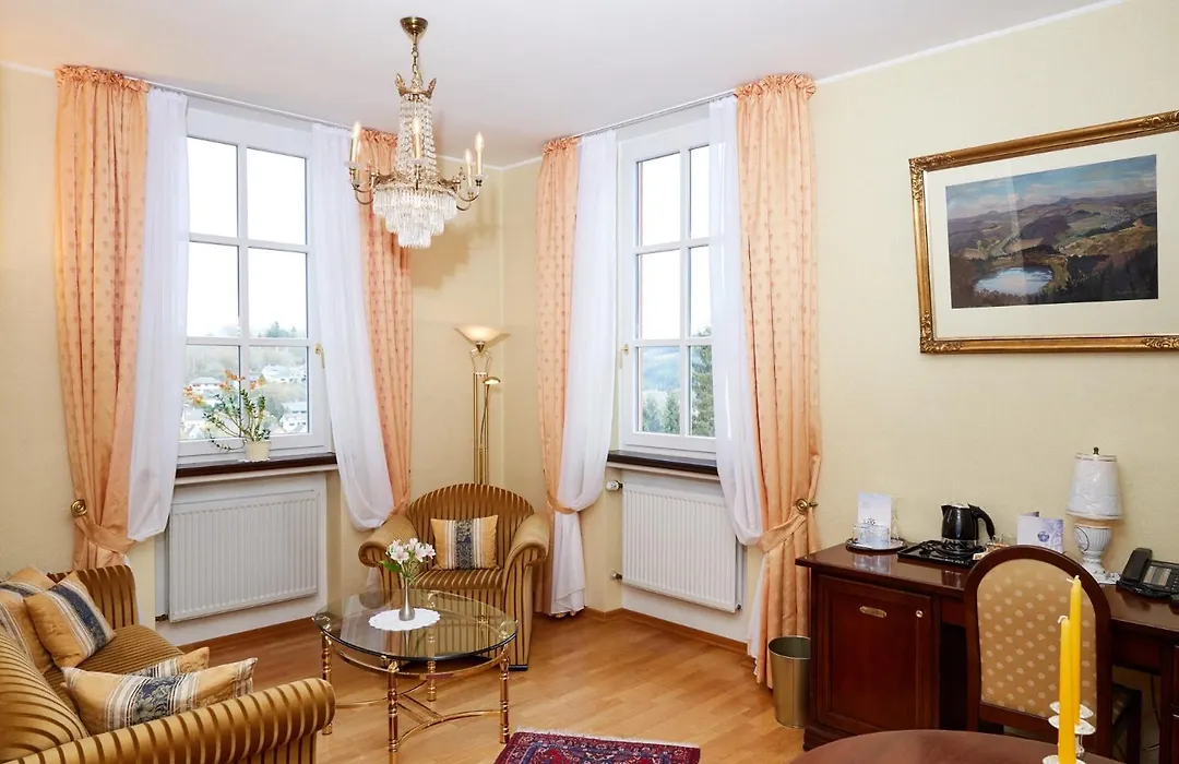 Schloßhotel Kurfürstliches Amtshaus Dauner Burg-1