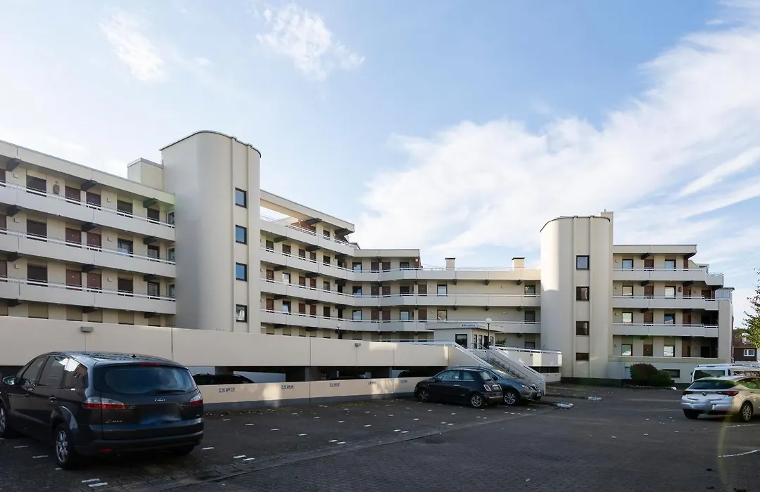 Ferienwohnung Deichsicht mit Balkon im Haus Belvedere-1