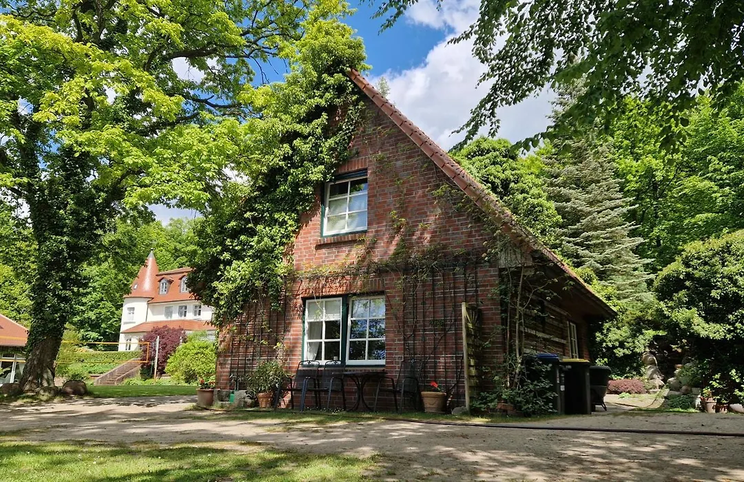 4 Sterne-Haus am See-1