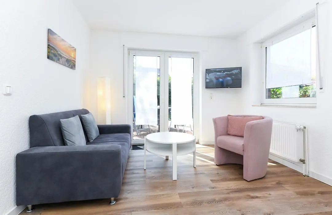 Ferienwohnungen mit Terrasse im Haus Seekieker-1