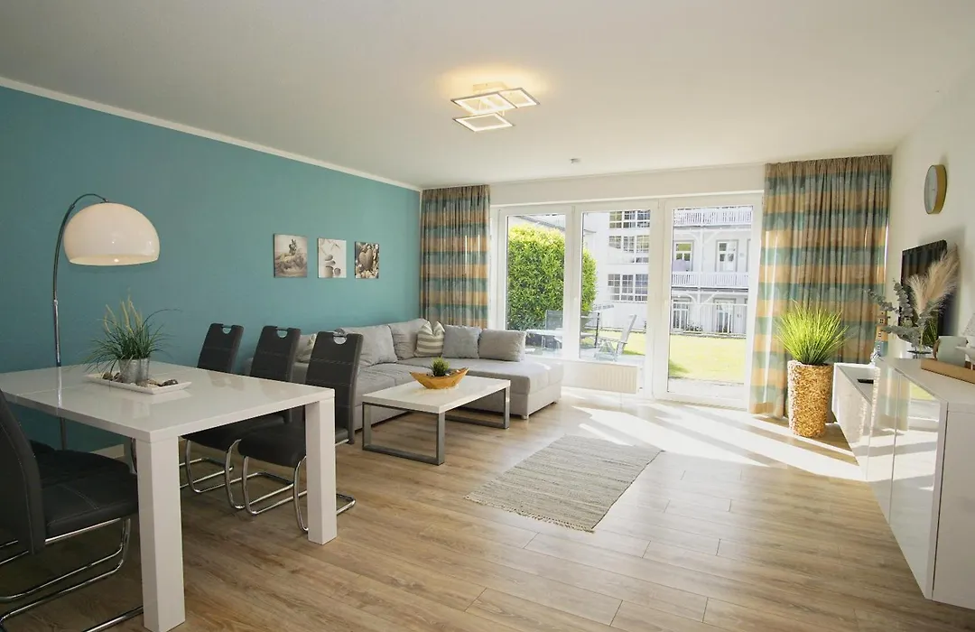 Ferienwohnung mit Terrasse, gratis Nutzung vom AHOI Erlebnisbad und Sauna in Sellin - Haus Nordstrand FeWo 28-1
