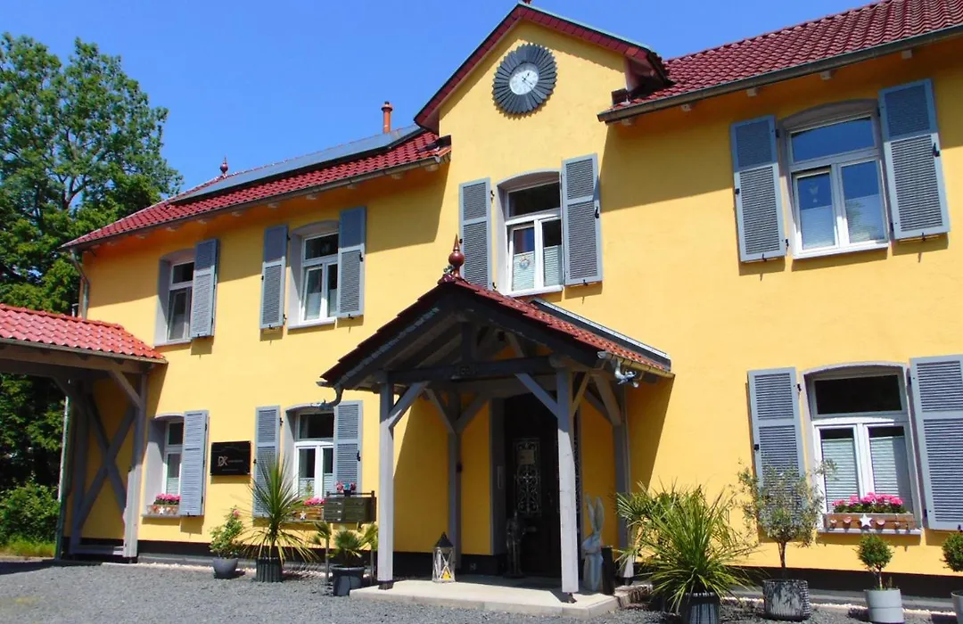 Haus Eveline - Ferienwohnungen unterhalb der Wartburg --1