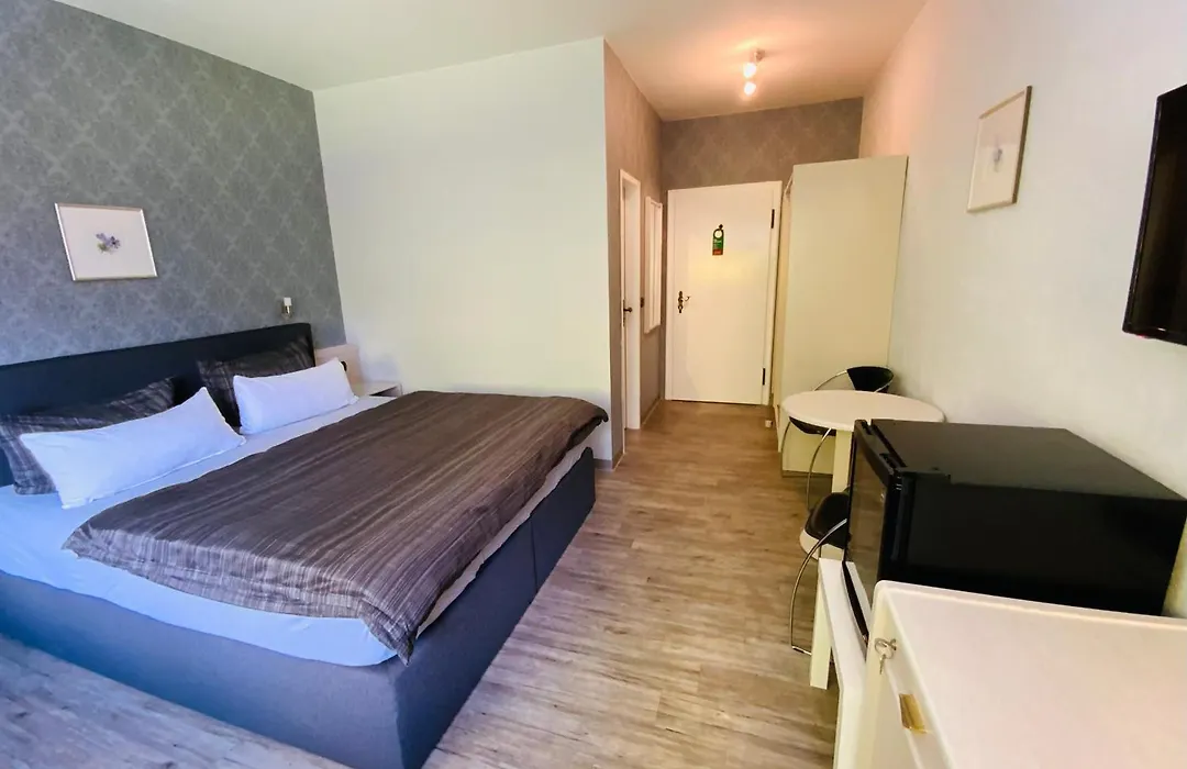 Hotel Kaiserhof-1