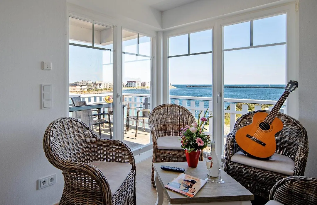 Ferienhaus Strand Hus by Seeblick Ferien ORO, direkt am Strand-1