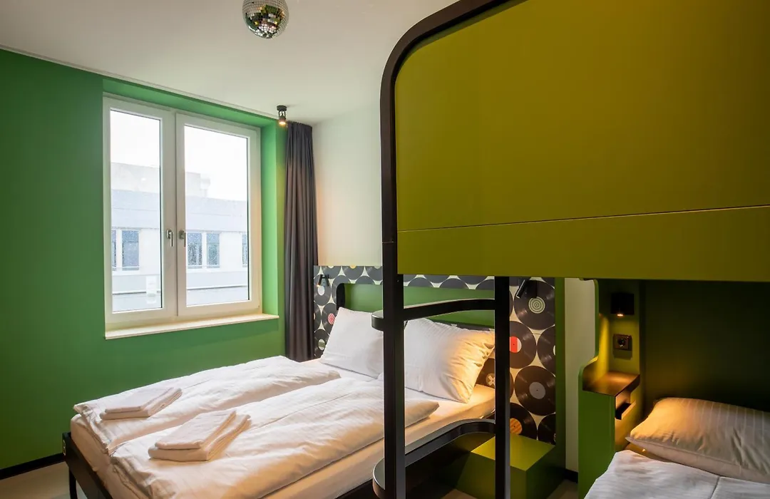 Meininger Hotel Dresden Zentrum-1