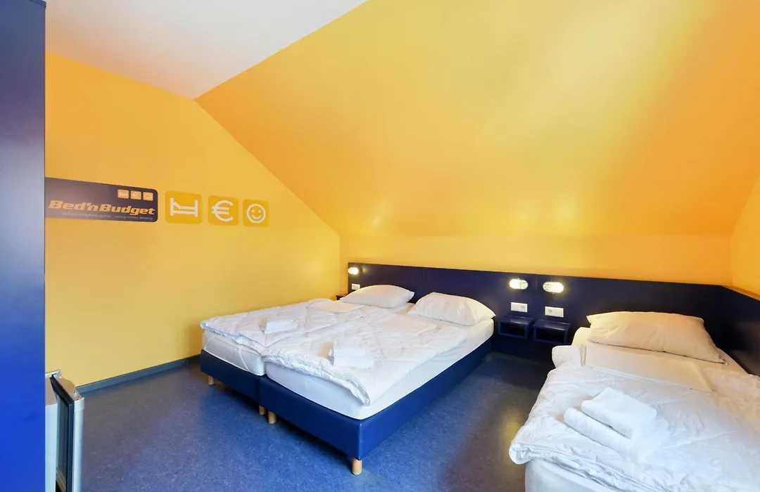 Bed'Nbudget City-Hostel-1