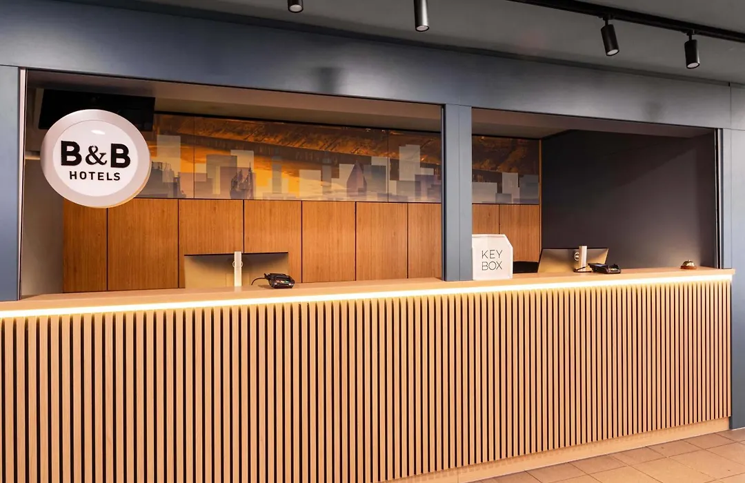 ibis Duisburg Hauptbahnhof-1