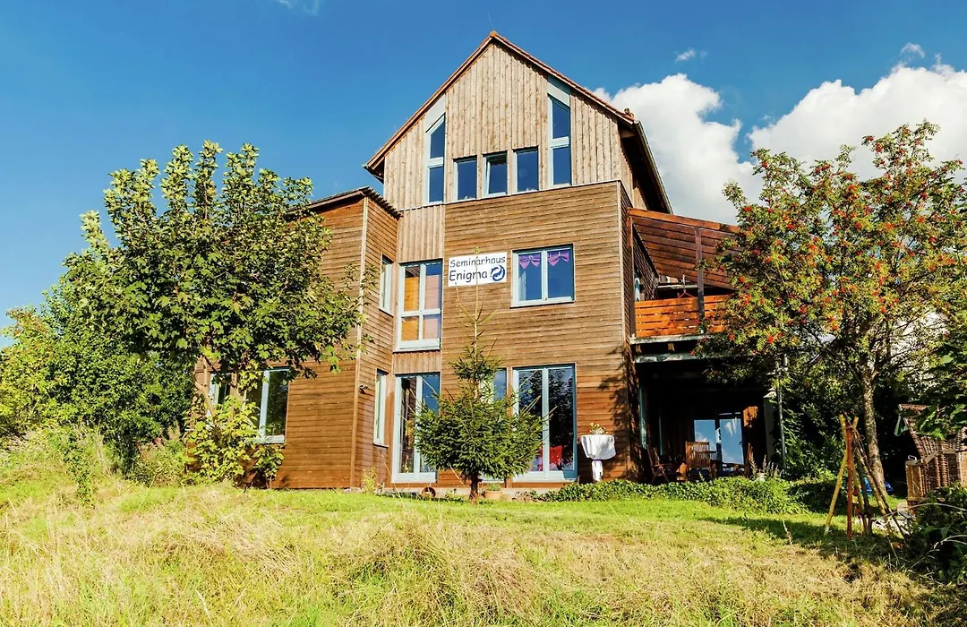 Villa Mit Sauna Und Garten-1