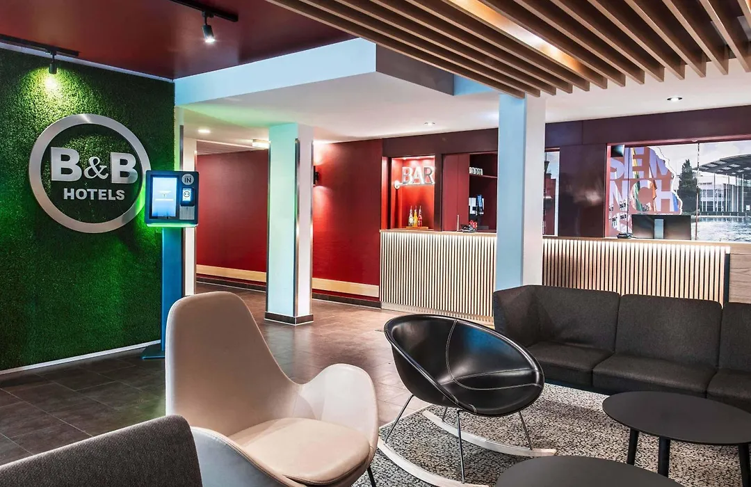 B&B Hotel München Messe-1