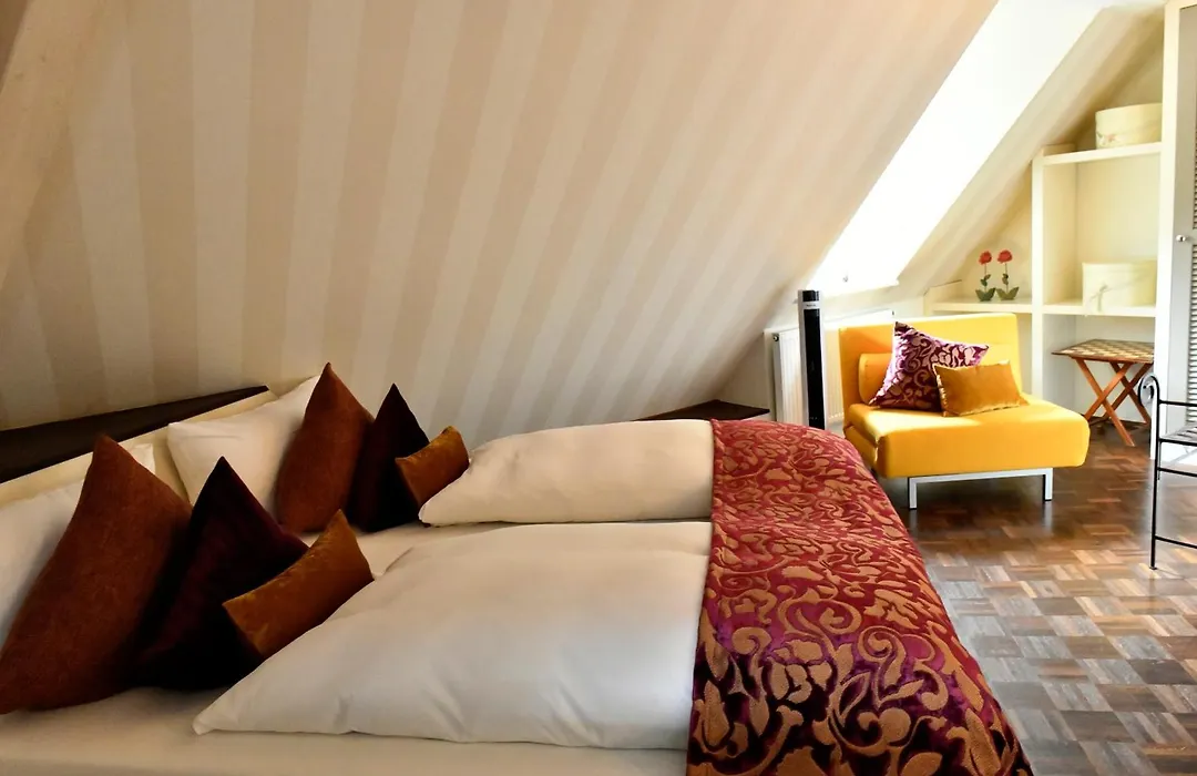 Villa Mittermeier, Hotellerie&Restaurant-1