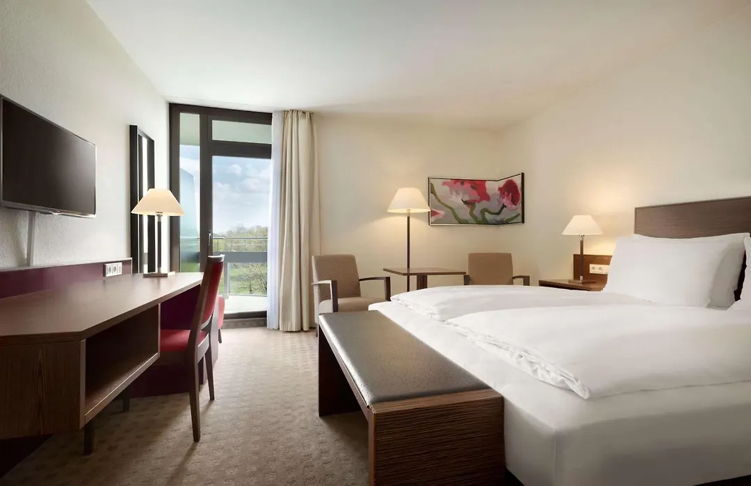 Ramada Nürnberg Parkhotel-1