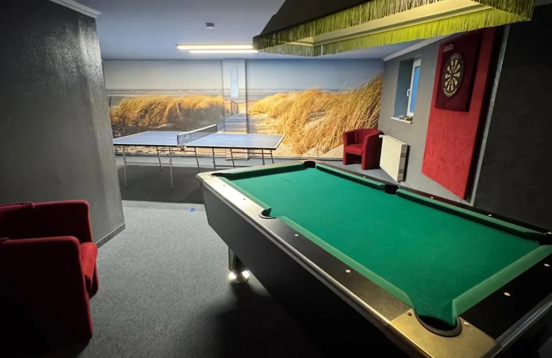 Ferienwohnung im Poolhaus mit Ostseeblick-1