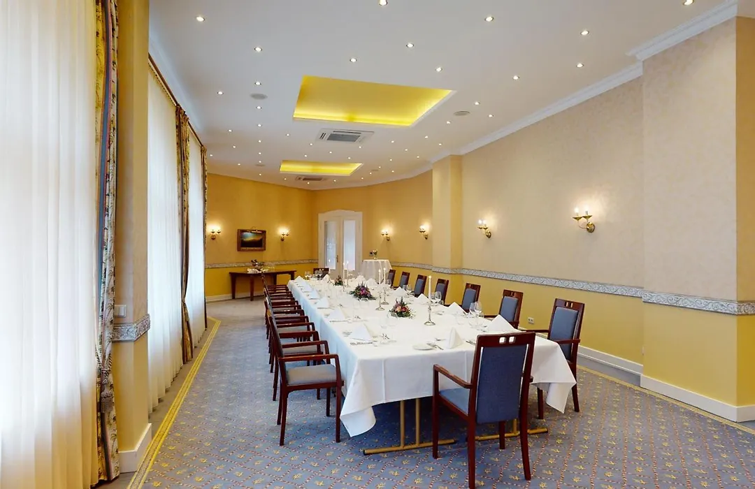 Hotel Oranien Wiesbaden-1