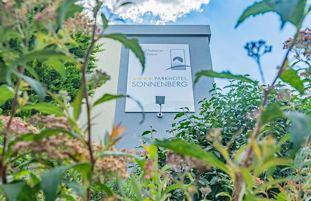 Parkhotel Sonnenberg-1